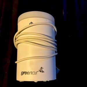 Green air essential oil diffuser
